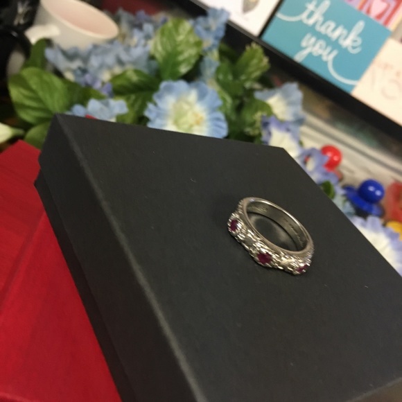 Authentic Judith Ripka stack ring! - Picture 3 of 4